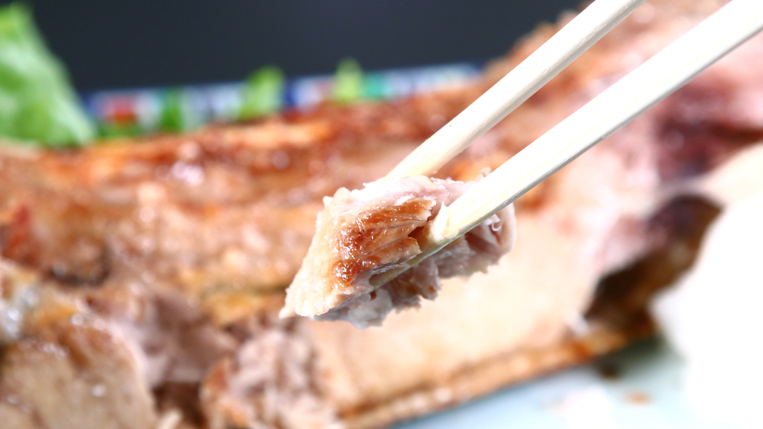 マグロづくしマグロのカマ焼き。場所によって違う食感をお楽しみいただけます。