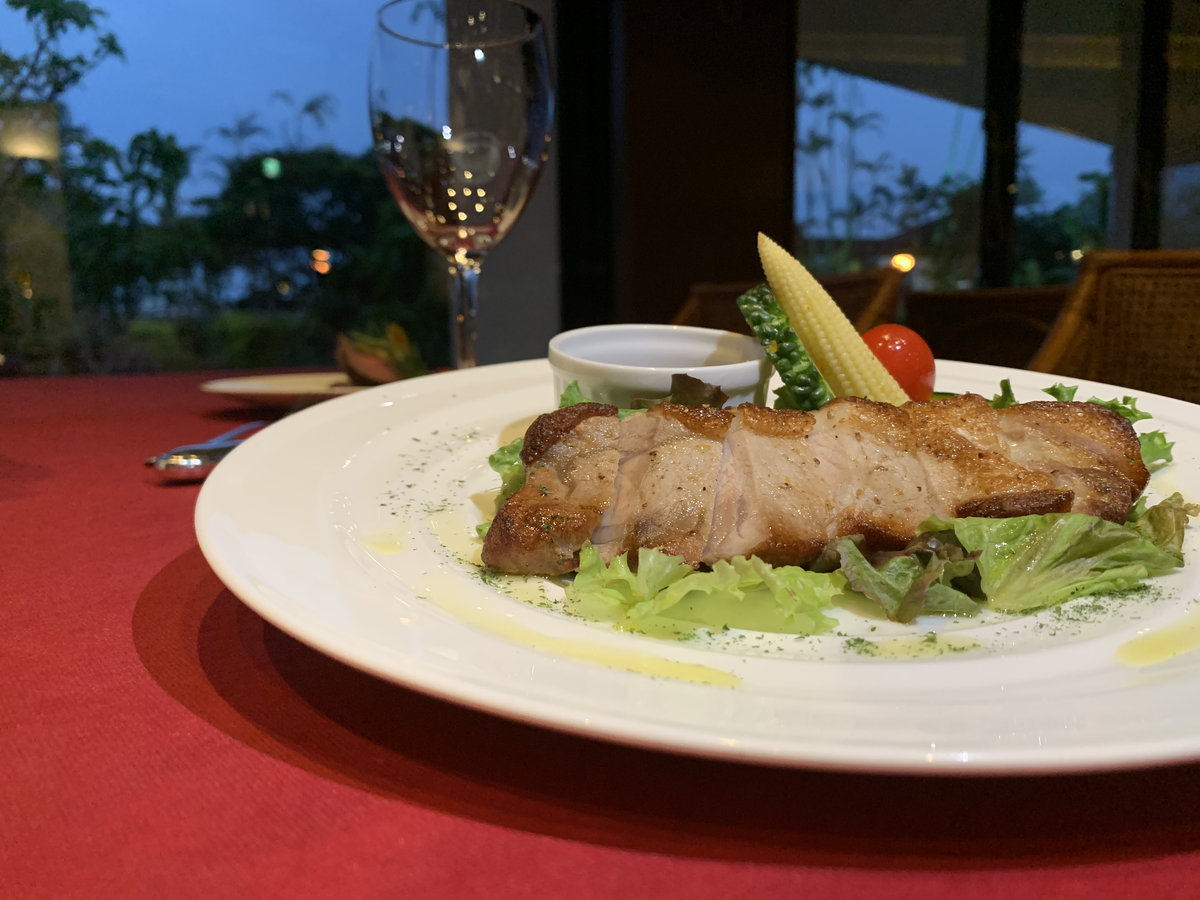 ［夕食：通年］ アグー豚のロースト〜レストランメニュー〜
