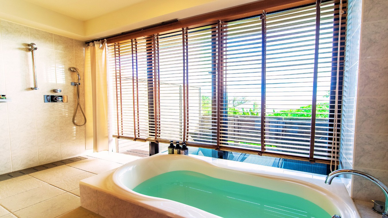 オーシャンスイートヴィラ＜海側3LDKテラス付＞