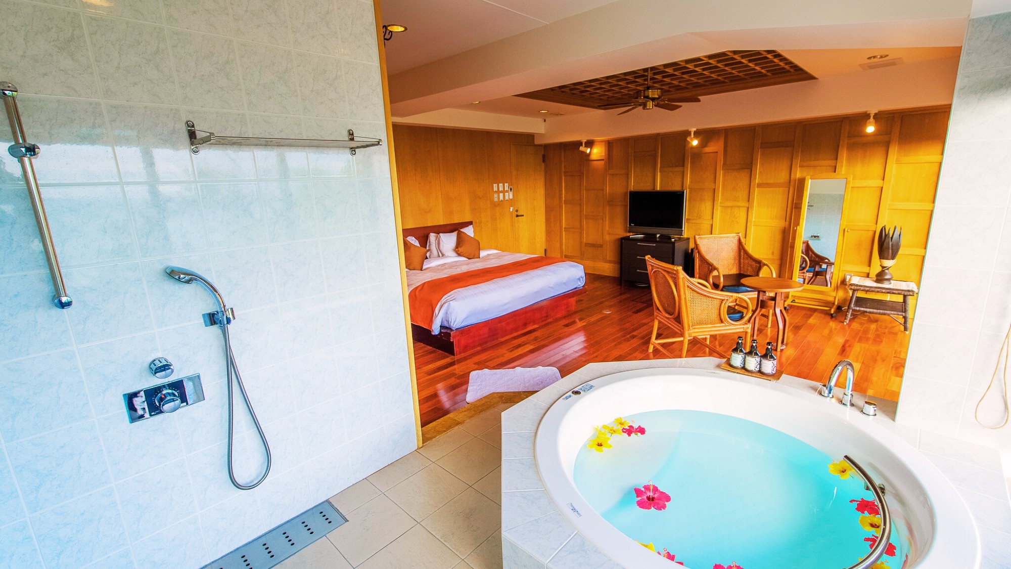 オーシャンスイートヴィラ＜海側3LDKテラス付＞