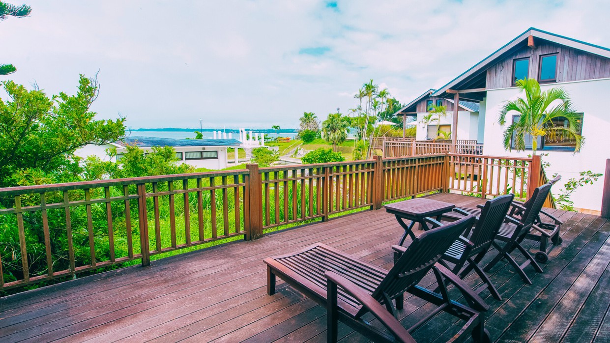 オーシャンヴィラ ＜海側ツインベット テラス付＞