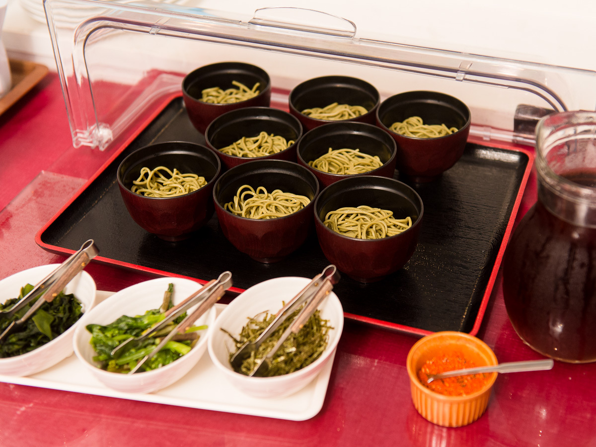 【ビュッフェメニュー ]】（夕食）