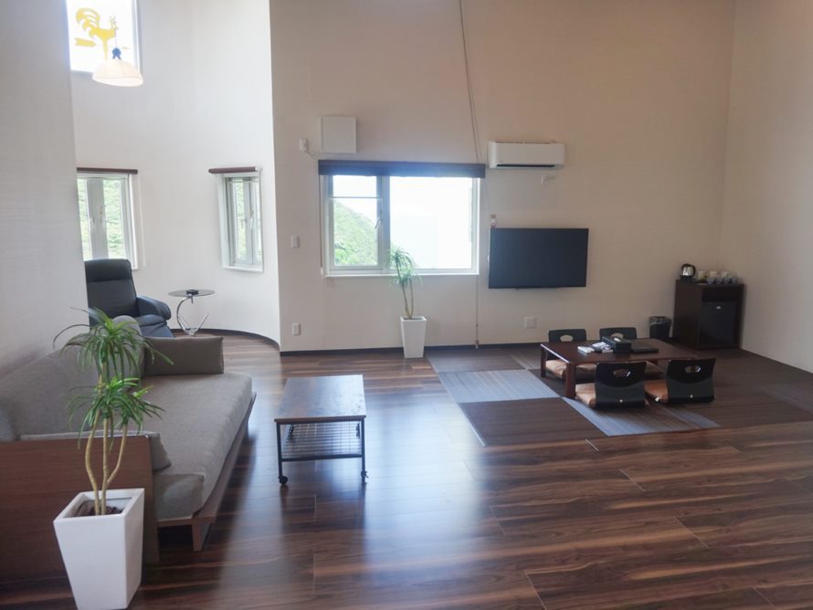 【オーシャンスイート】70平米信楽焼露天風呂