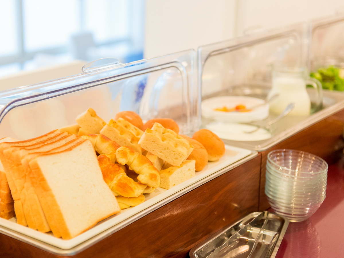 【ビュッフェメニュー 】（朝食）