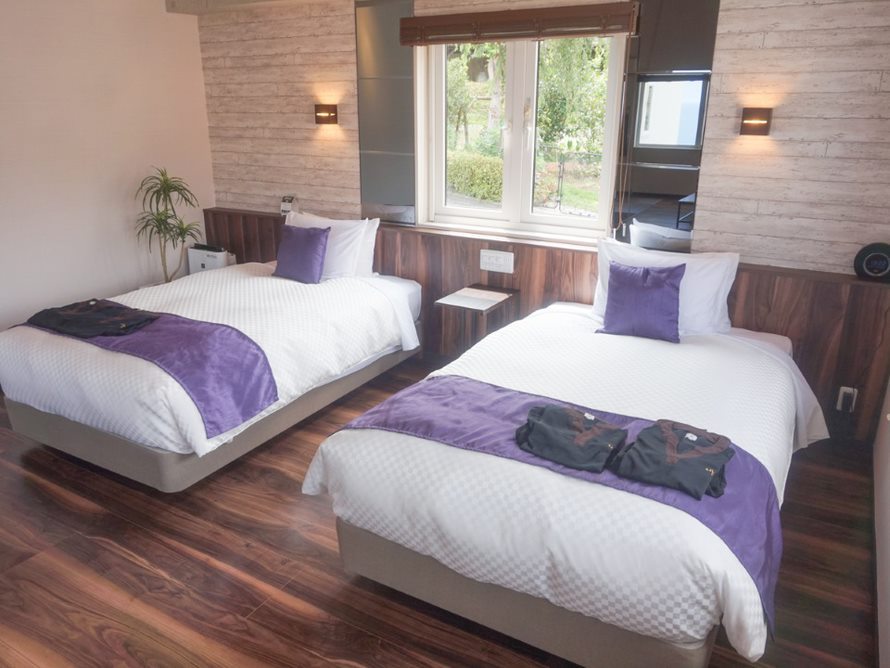 【オーシャンスイート】70平米信楽焼露天風呂