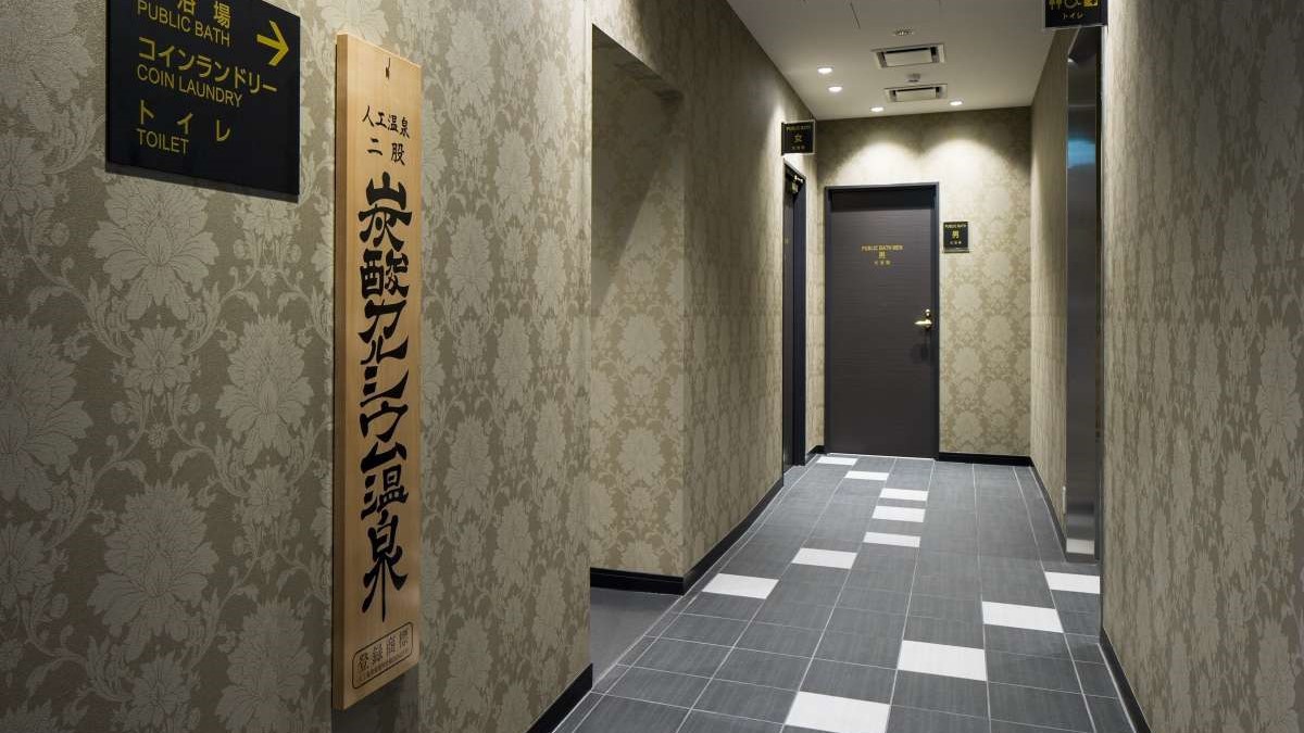 大浴場への通路