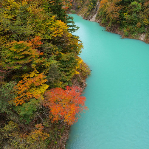 楽高瀬渓谷の紅葉