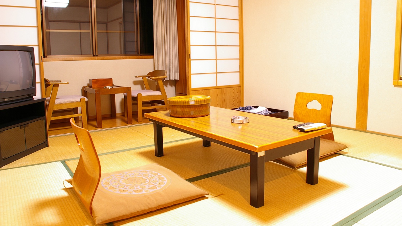 Woody House Kamo Image 2, Tsuyama, Japan