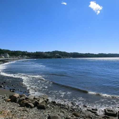 湯河原海水浴場『吉浜』海水浴、サーフィンの人気スポット