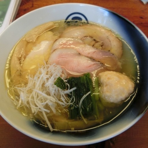 ラーメン通をも唸らす『らぁ麺屋飯田商店』