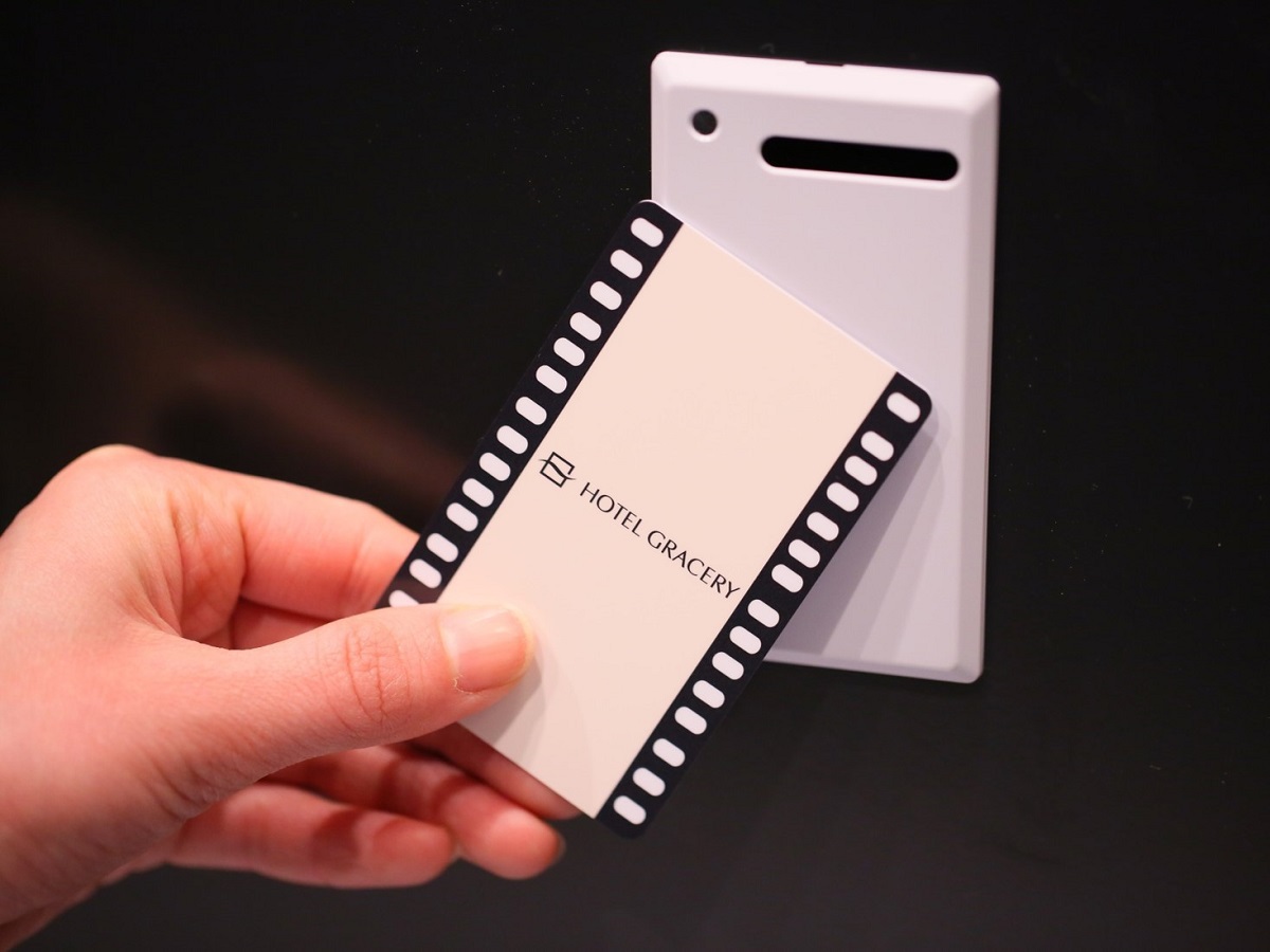 【フェリカ式ルームキー】エレベーターの着階にはルームキーが必要。安心のセキュリティ