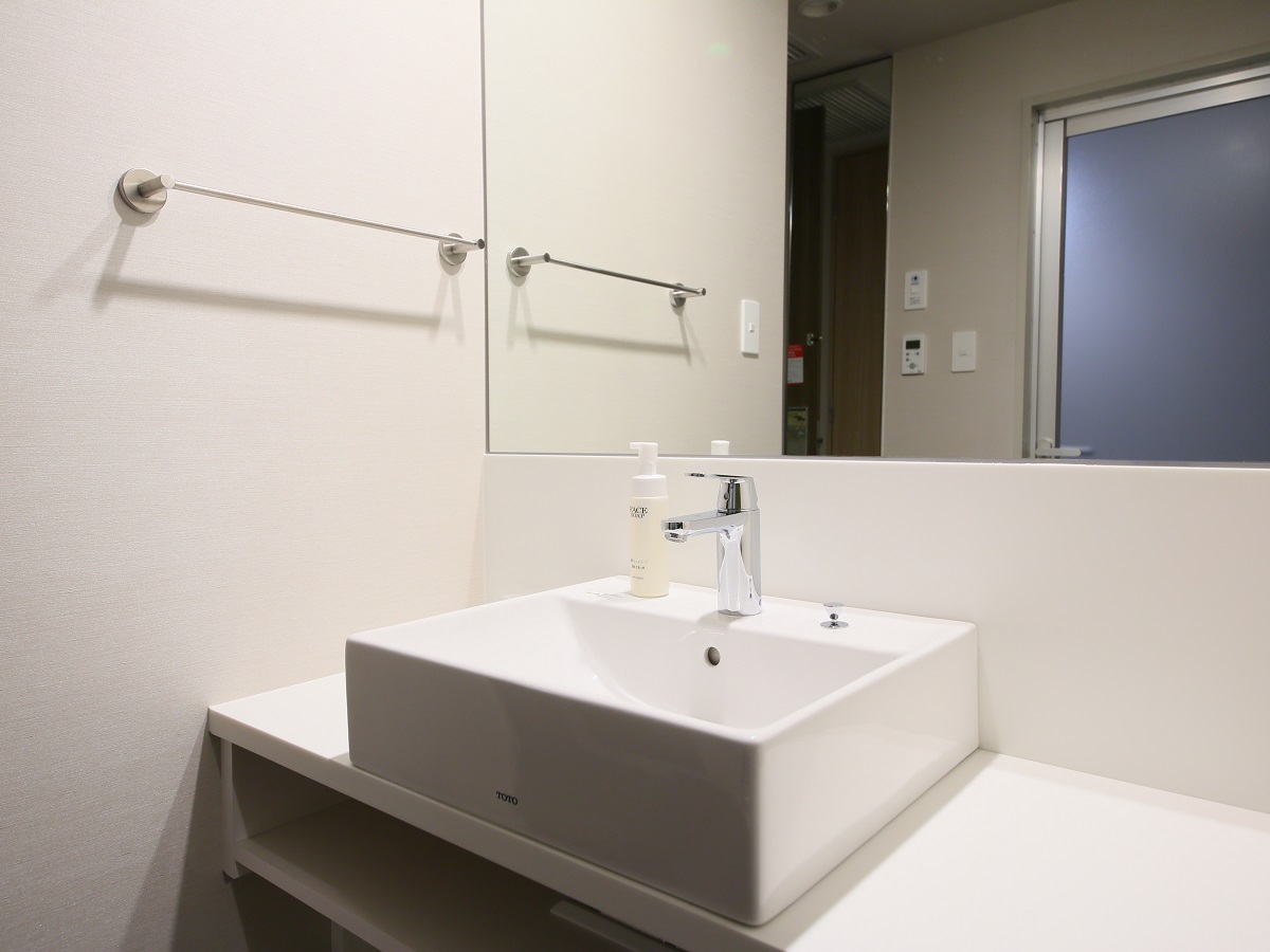 【洗面台】女性に嬉しい！清潔感のある独立型洗面台