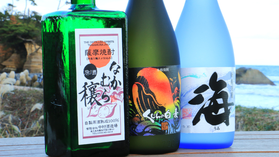 【About The Drink】館主厳選の地酒各種。お料理に合わせて選りすぐりの逸品を。