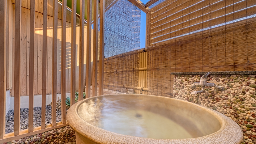 スタンダード露天風呂付和洋室ツイン※客室露天風呂の一例