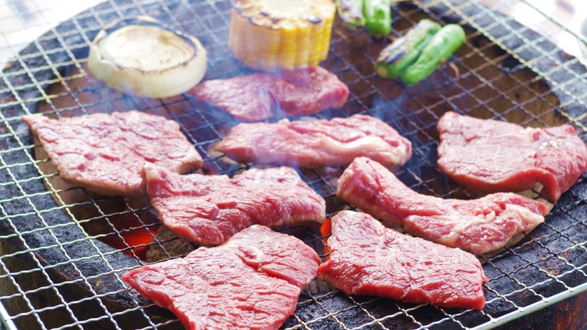 *地元の季節の食材を取り揃えております。＜人気のBBQ♪＞