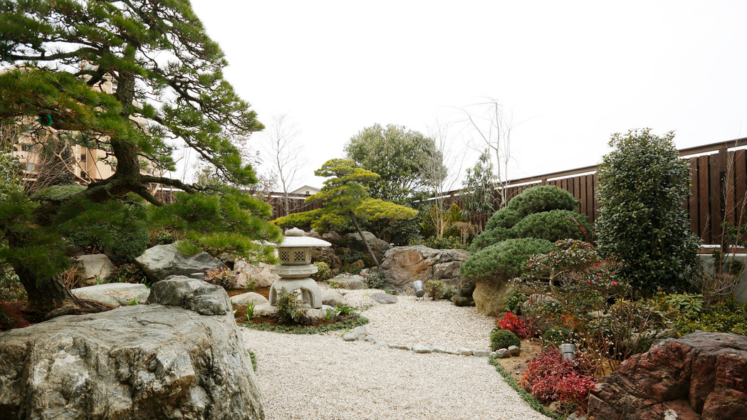 非日常的な時間が流れる四つの庭園。