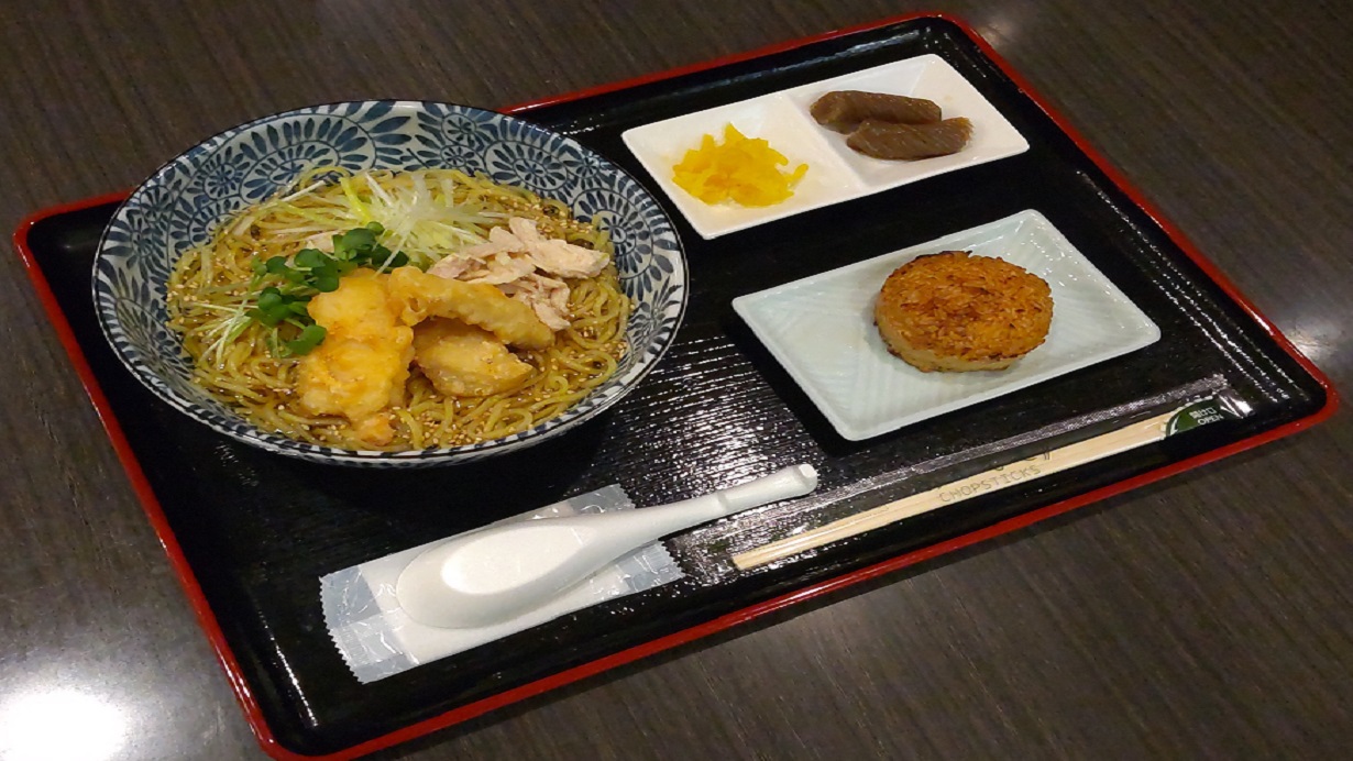 冷やしとり天うどん