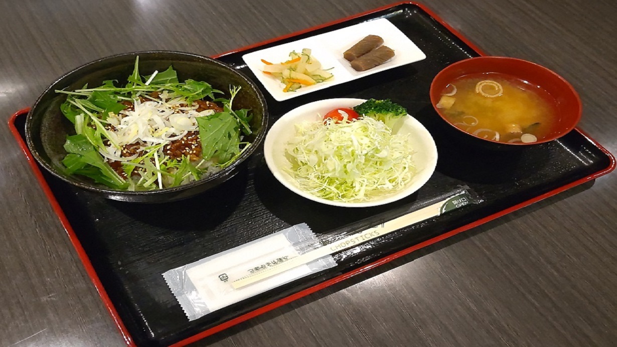 牛カルビ丼&サラダ