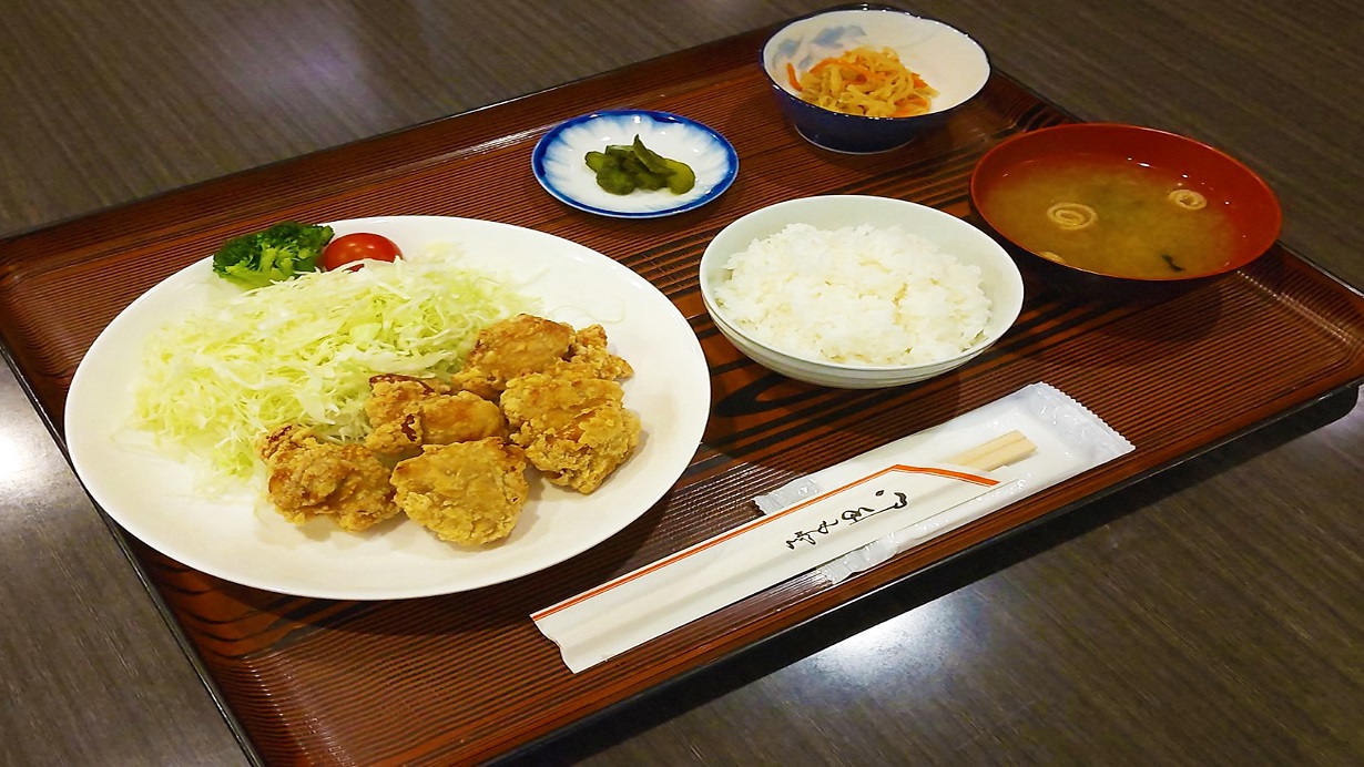 鶏のからあげ