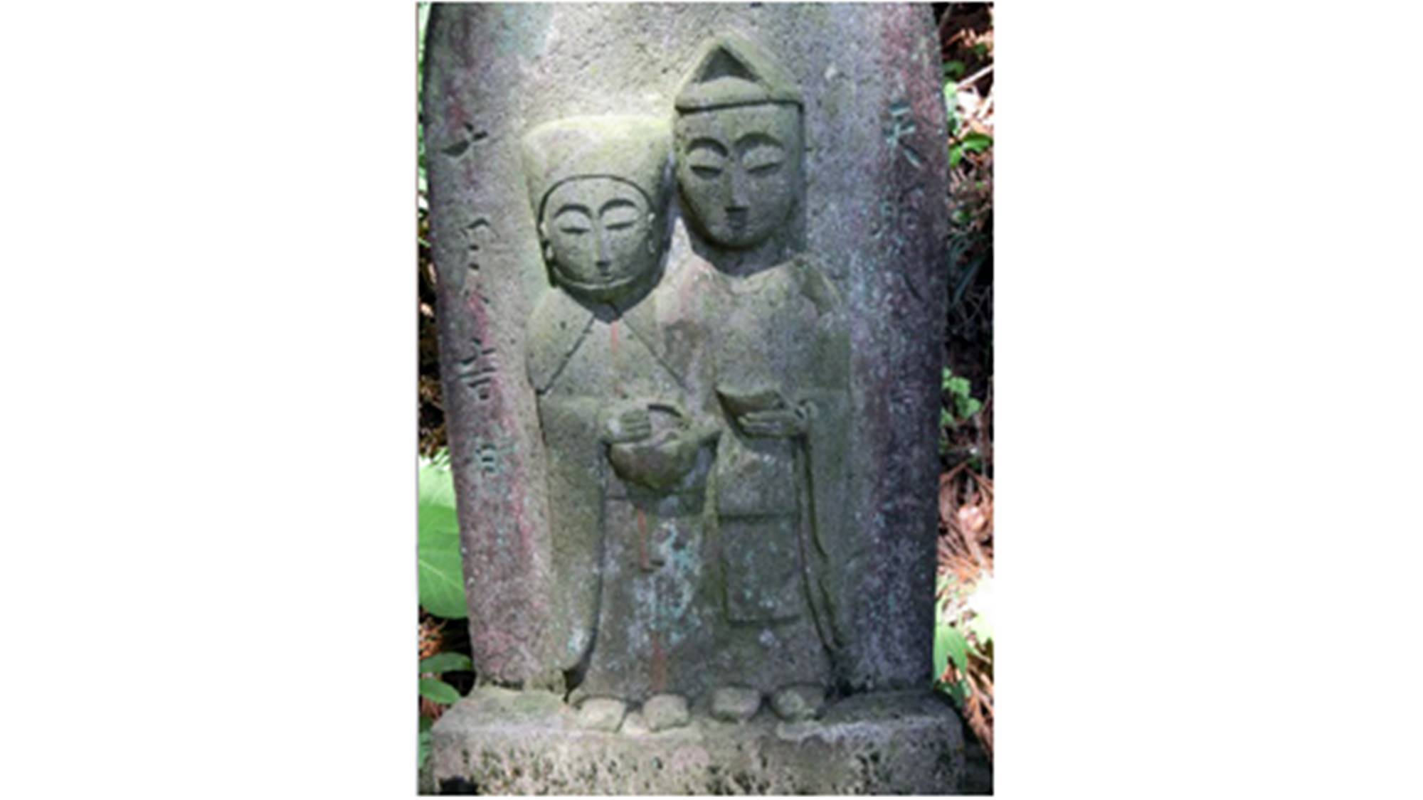 *    道祖神／旧倉渕村は114基の道祖神が各所に点在しています。