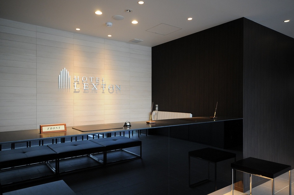 フロントデスク