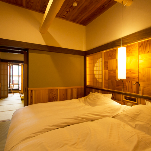 【302：花筏（はないかだ）】