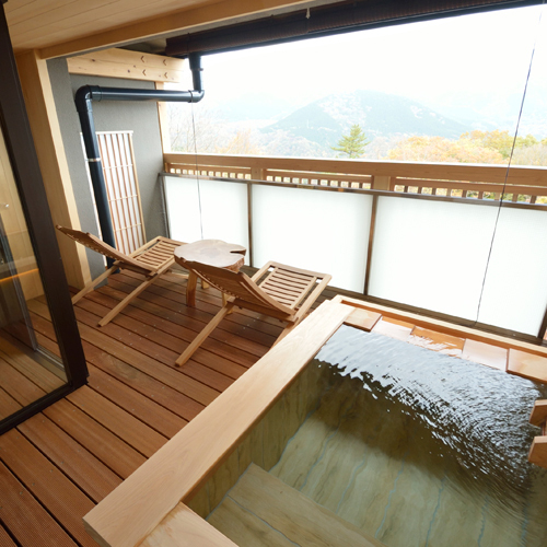 【303：藍（あい）】