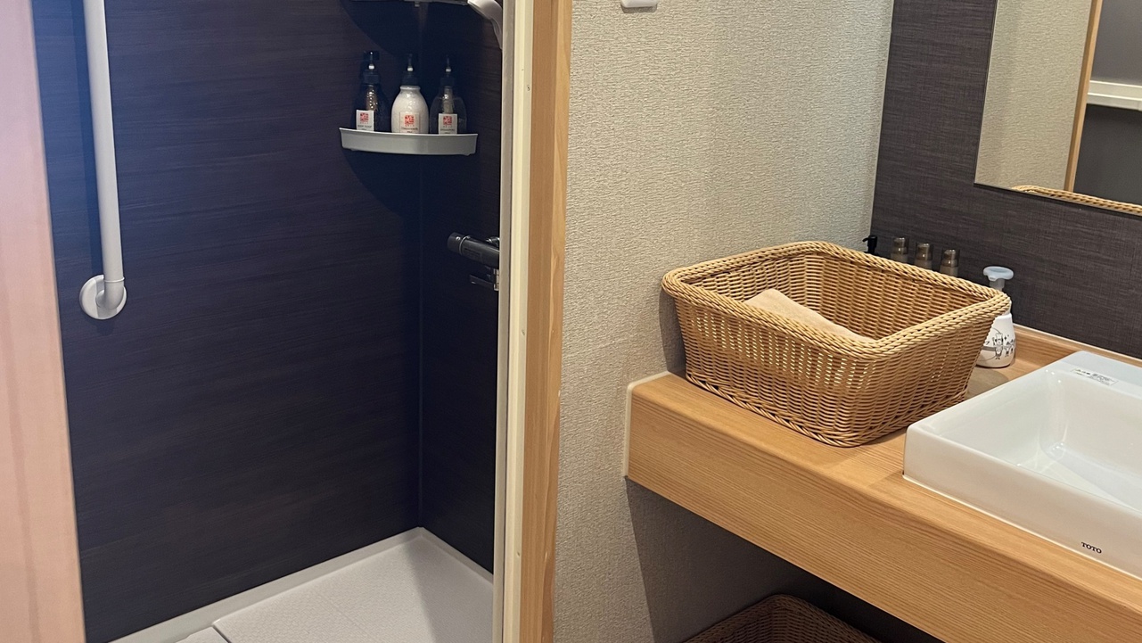 *【3号館一例】露天風呂に洗い場はないので、シャワールームをご利用ください。