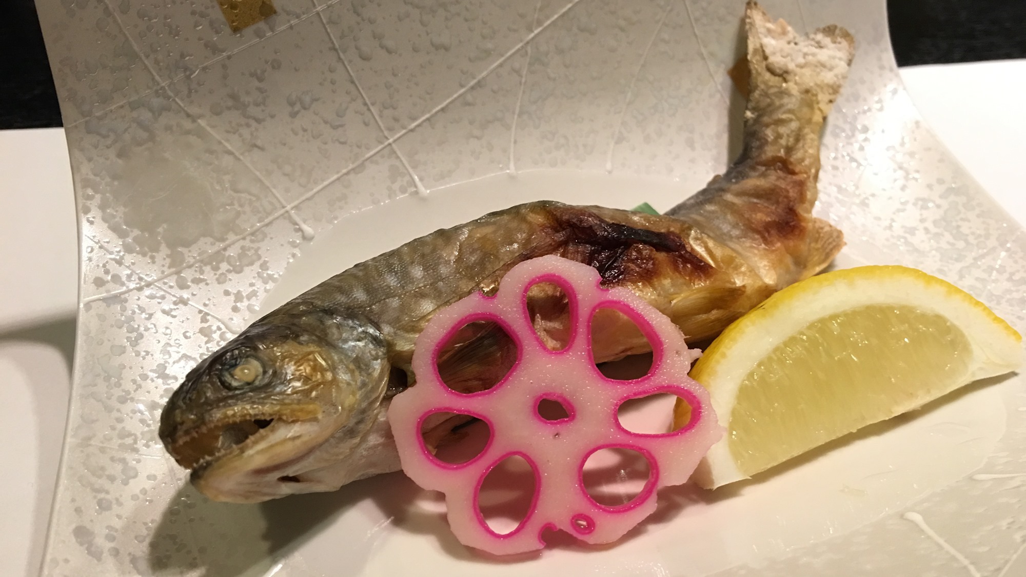 *【ご夕食（一例）】永源寺名物岩魚の塩焼き  