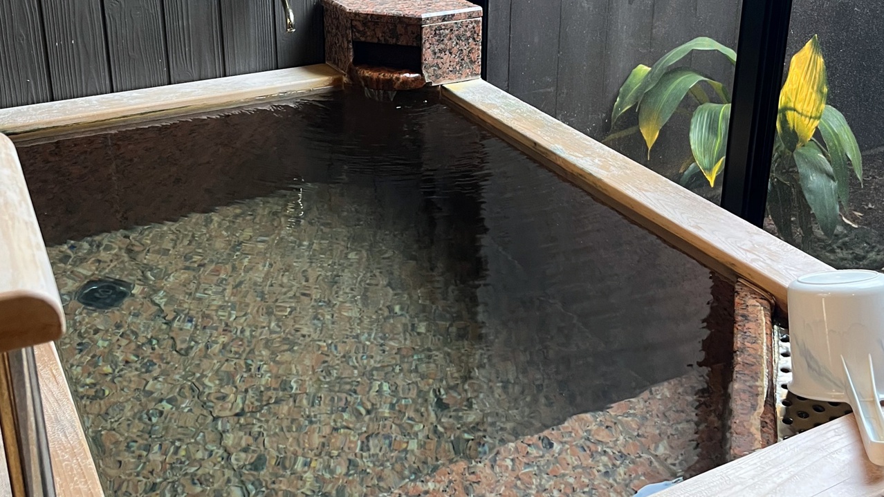 *【3号館一例】足を伸ばしてゆったりお入りいただけます。