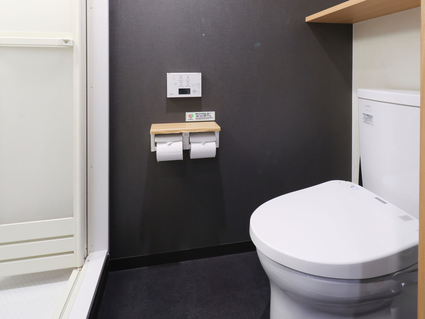 セミダブルルーム(トイレ)