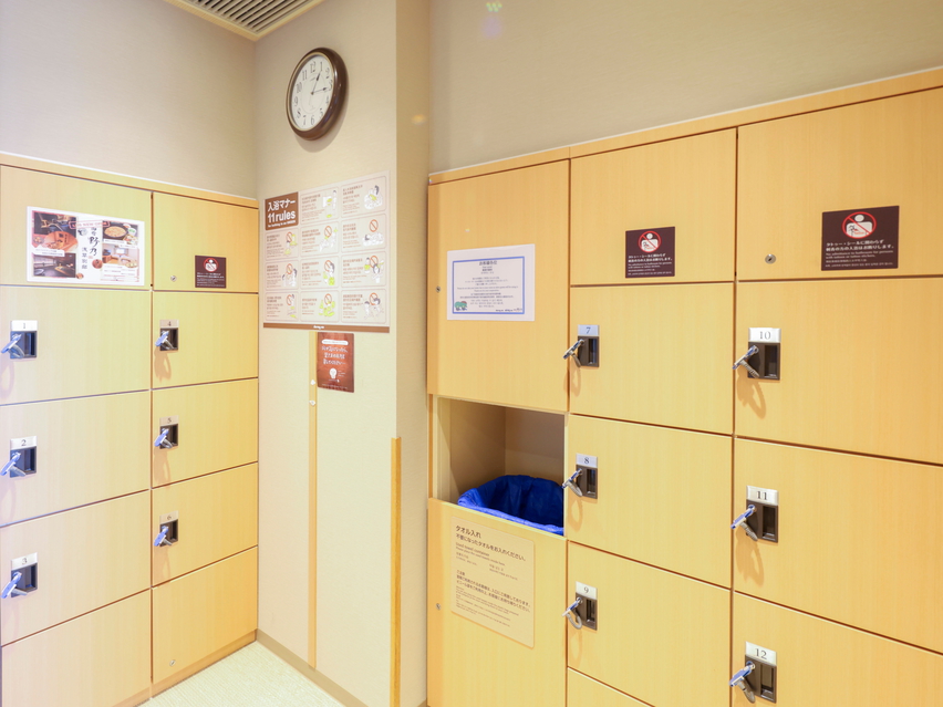 大浴場・ロッカー