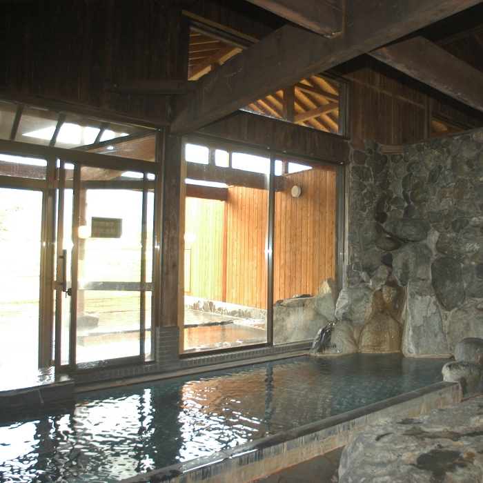 北アルプスの眺望とやわらかなお湯が楽しめます（みみずくの湯）