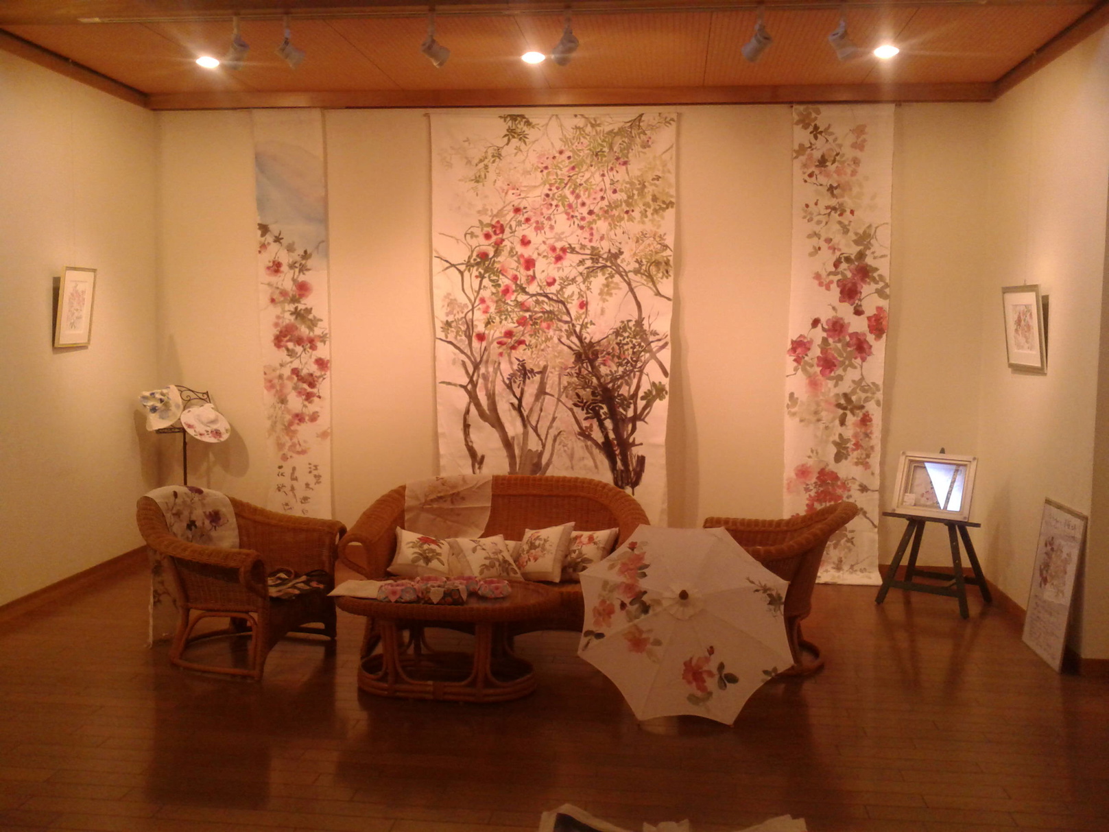 つくしいバラ展示会
