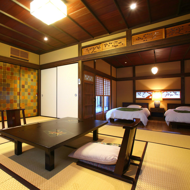 【客室】貴賓室「草庵」は、明治時代に造られた茶室を移築し造りました