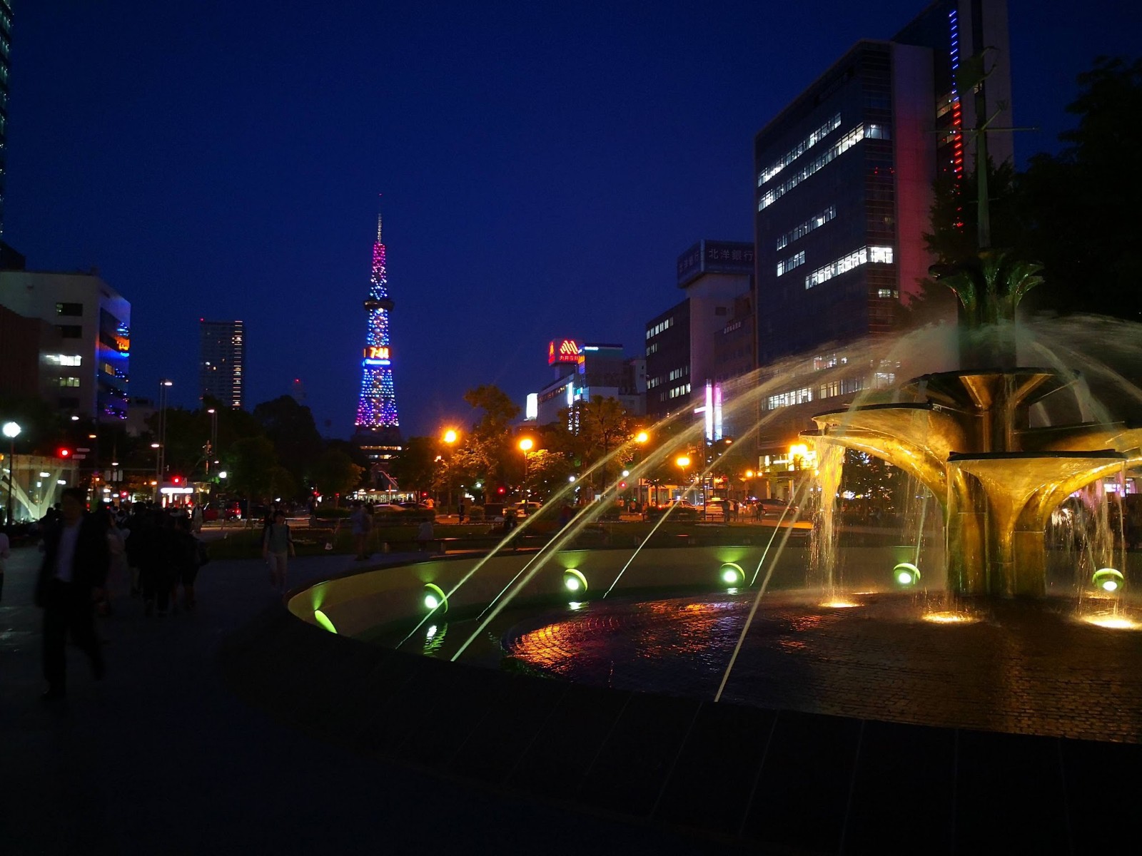 夜の大通公園