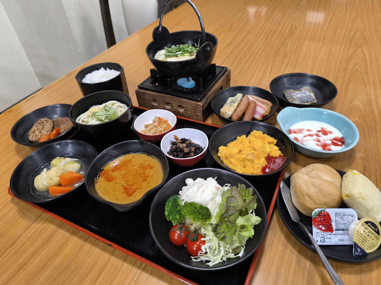 朝食盛り付け例