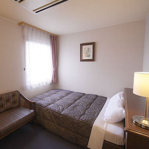 Komaki City Hotel Set in a prime location of Ichinomiya, Komaki City Hotel puts everything the city has to offer just outside your doorstep. Both business travelers and tourists can enjoy the propertys facilities and 