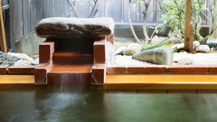 天然温泉を独占できる客室露天風呂