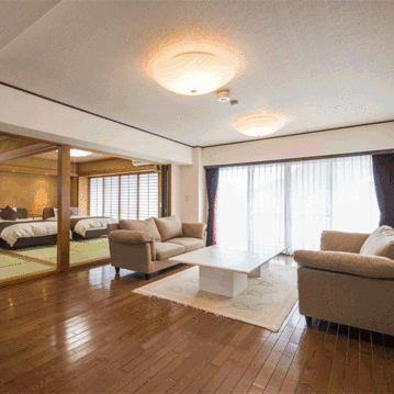 Atami Onsen Showa Club Stop at Atami Onsen Showa Club to discover the wonders of Atami. Offering a variety of facilities and services, the property provides all you need for a good nights sleep. Free Wi-Fi in all rooms are
