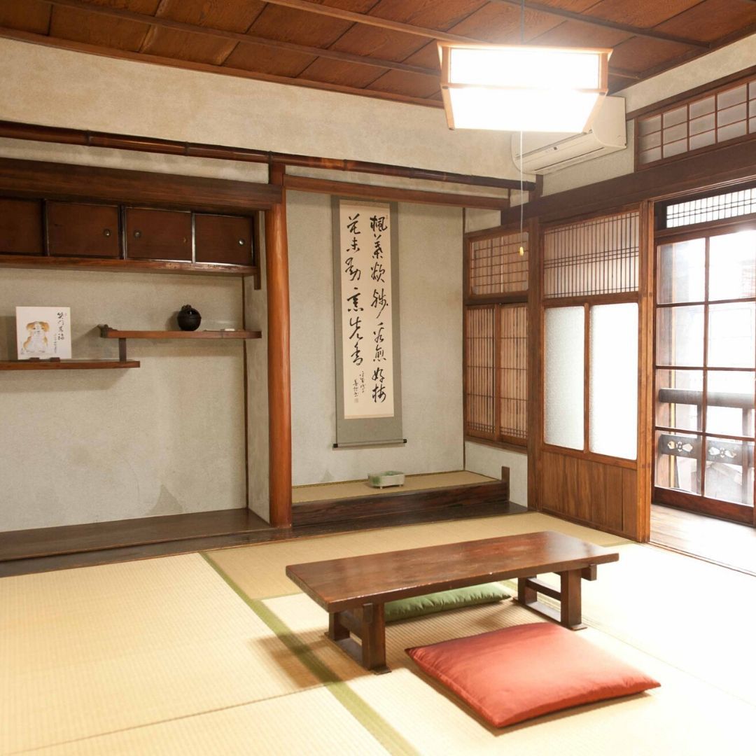 床の間のある伝統的な和室