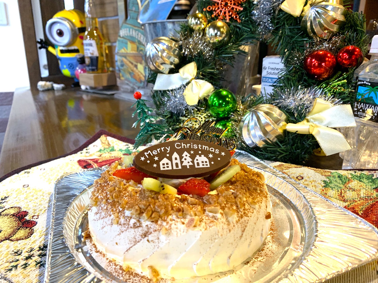クリスマスホールケーキ