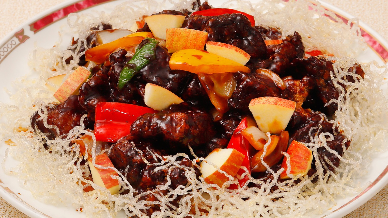 人気No.2『青森りんごの黒酢酢豚』料理長おすすめ