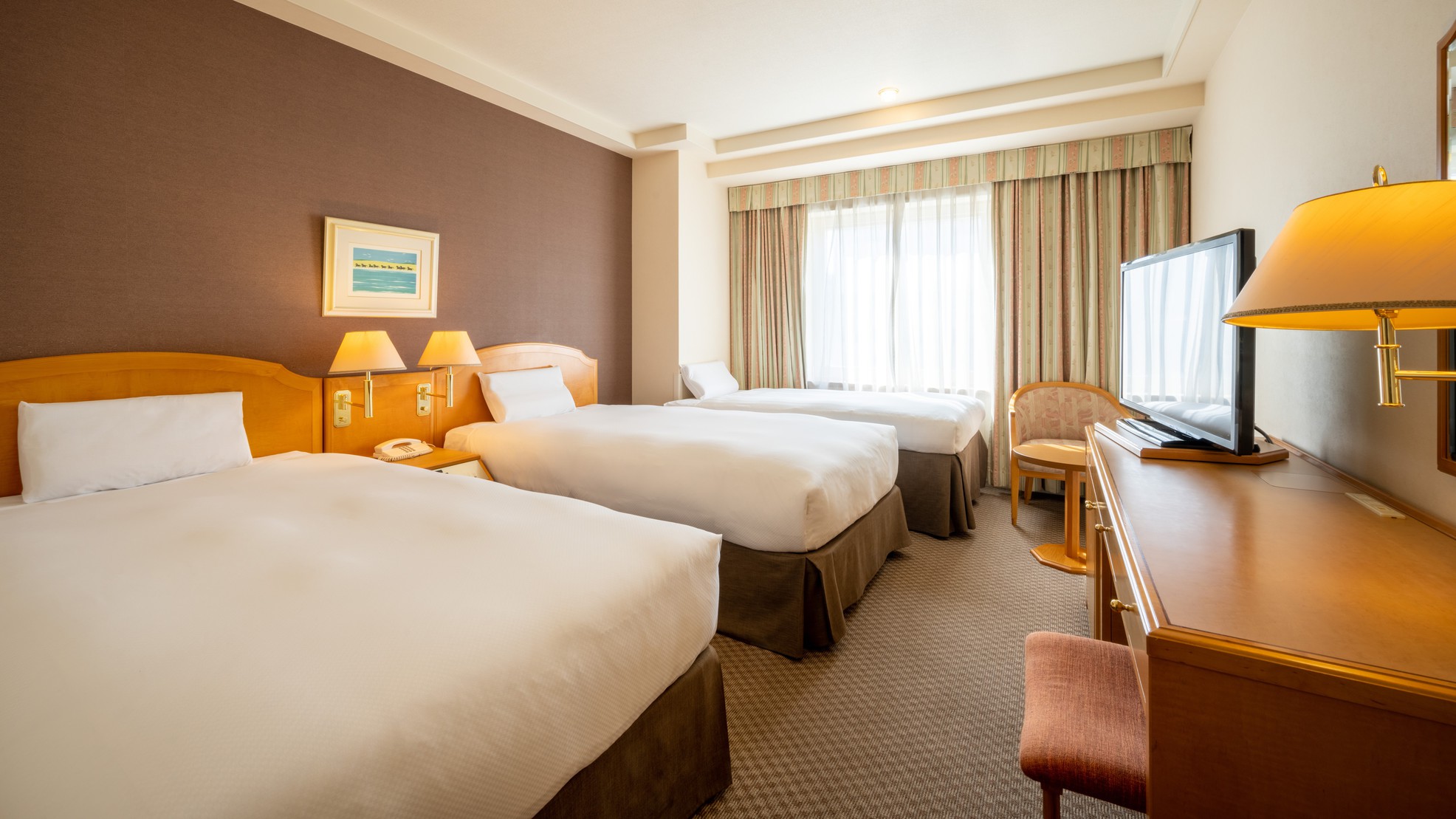 トリプル（広さ24.0㎡ 110cmベッド2台+100cm補助ベッド1台）