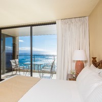 【楽天スーパーSALE14％OFF】ポイント12%！ビーチ目の前に位置するコンドミニアム