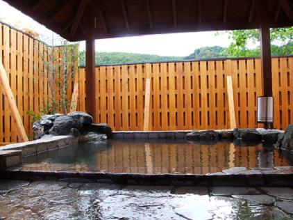 離れ露天”;月うつしの湯”;