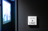 y18`FbNCzBox Theater Roomy[QHtz