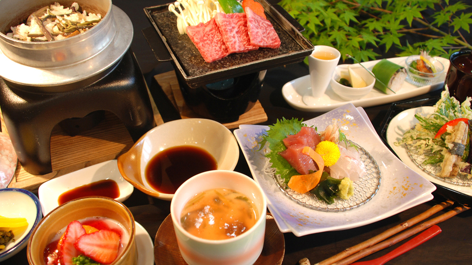 Tsurunoyu Onsen Main Image Tsurunoyu Onsen, Minabe