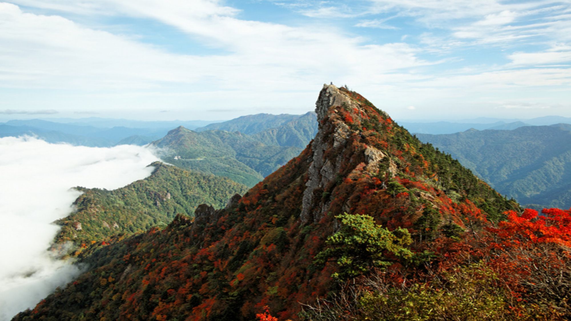 秋の石鎚山