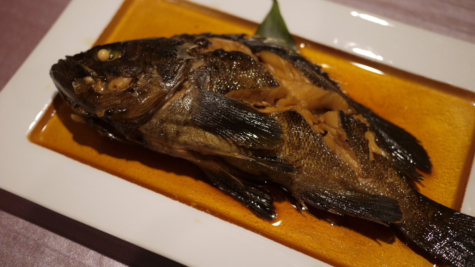 *夕食一例／東北地方の地魚、ソイの煮付け。※料理内容は水揚げ状況により異なります。